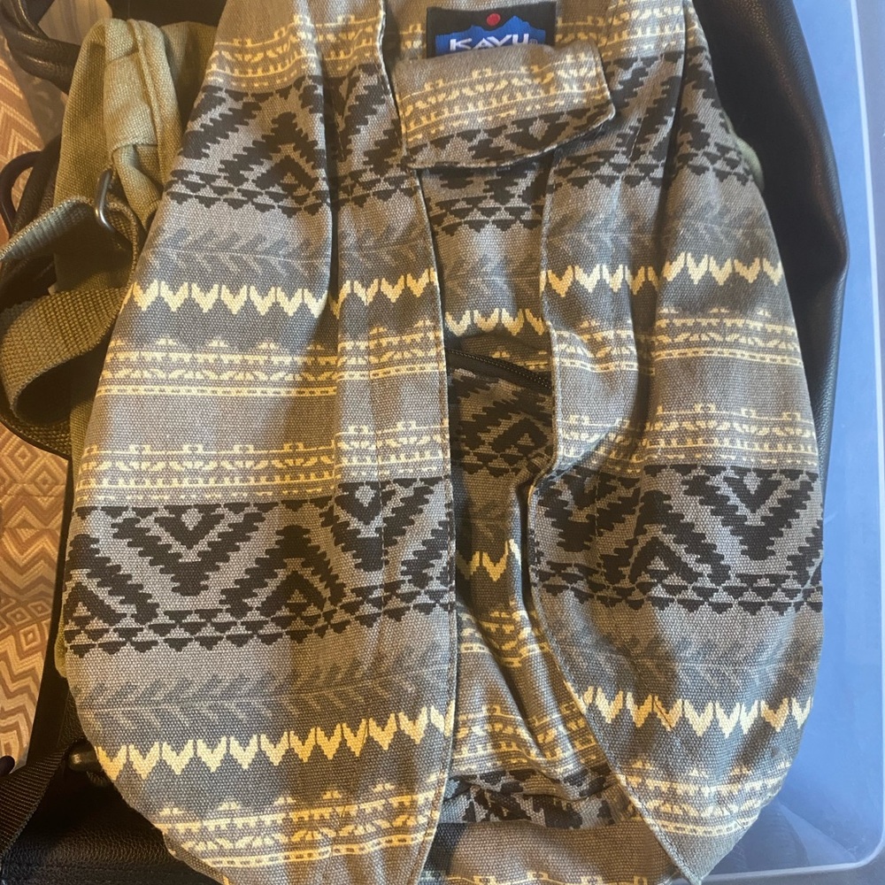 KAVU Black Interior Sling Bag